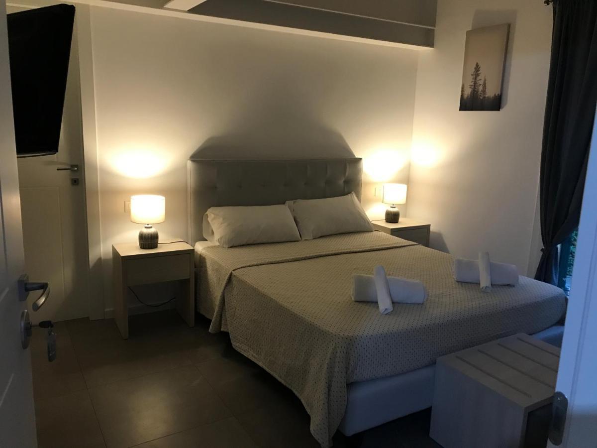 La Corte Del Sant'Orsola Rooms Bologna Exteriör bild